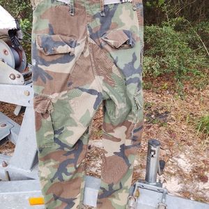 Camo pants